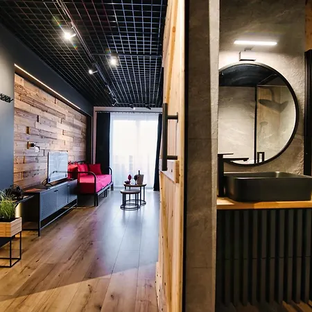 Zadzior4 By Housine Daire