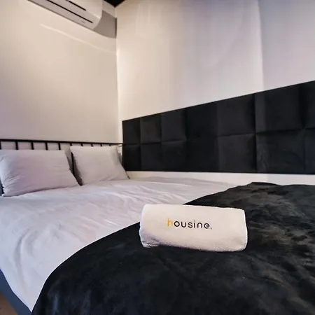 Zadzior4 By Housine Daire Zator